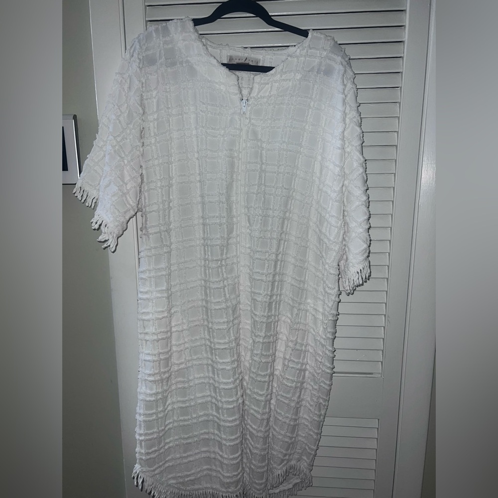 White Robe /cover up